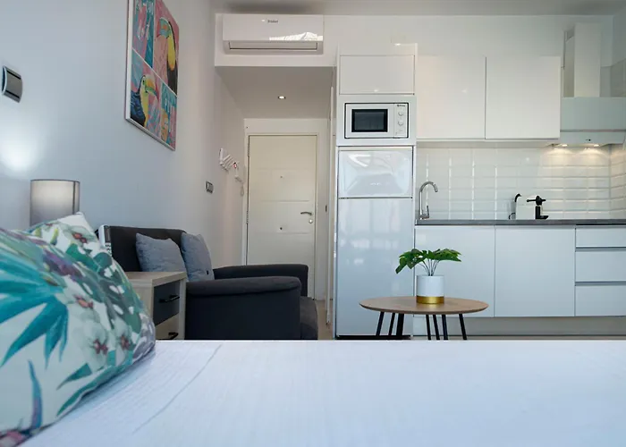 Apartamento Estudio En Con Piscina Torremolinos