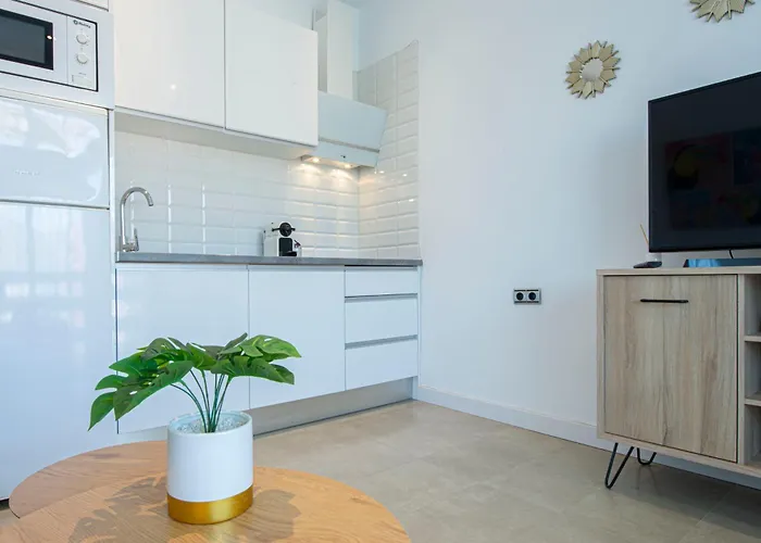 Estudio En Con Piscina